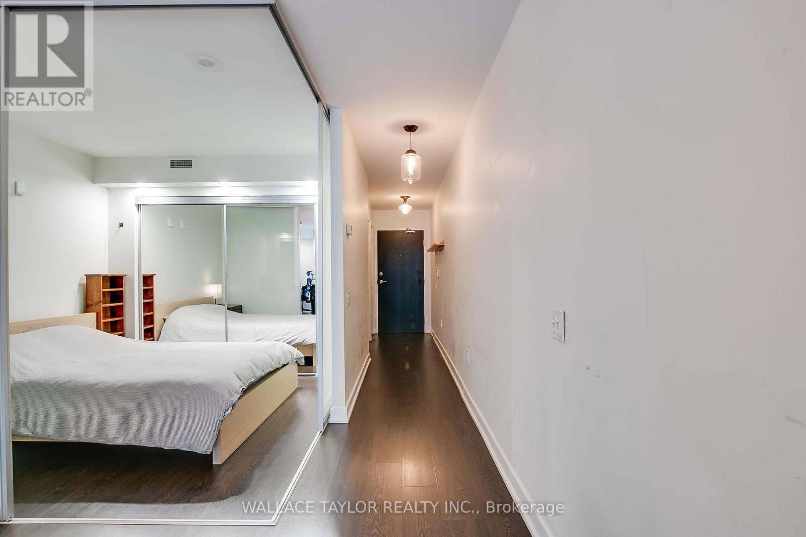 412 - 775 King Street W, Toronto, Ontario  M5V 2K3 - Photo 8 - C12480088