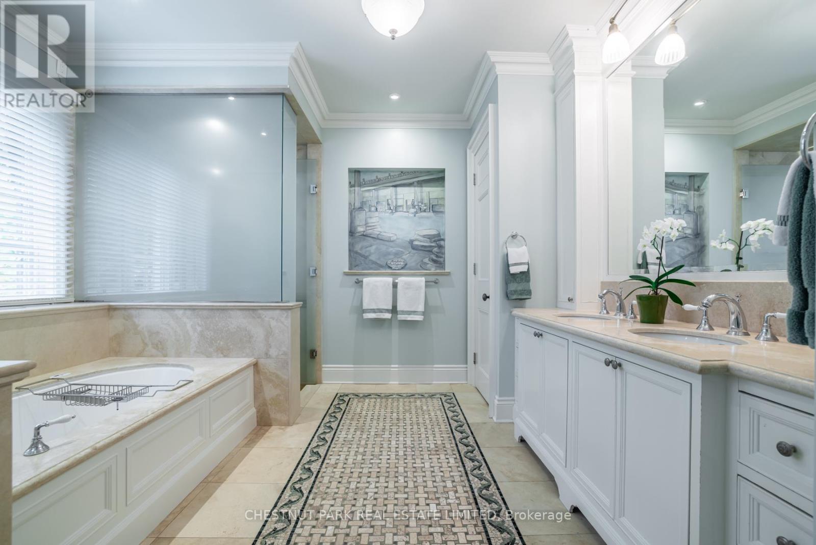 76 Binscarth Road, Toronto, Ontario  M4W 1Y4 - Photo 16 - C12480107
