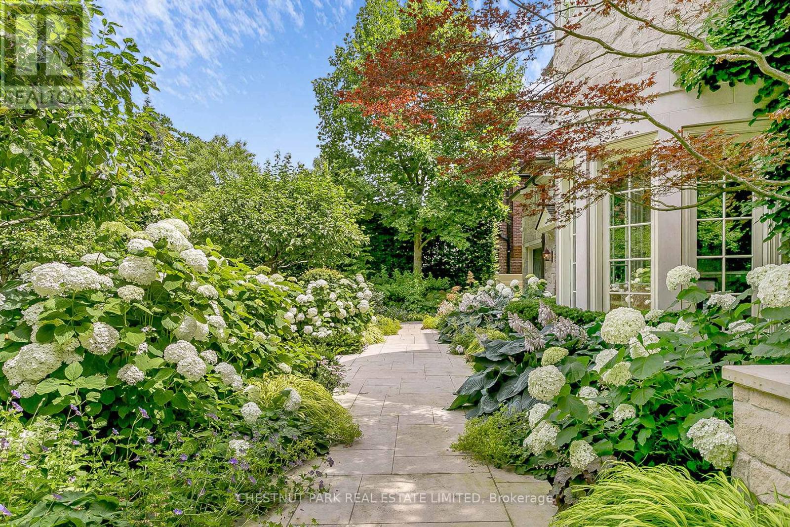 76 Binscarth Road, Toronto, Ontario  M4W 1Y4 - Photo 36 - C12480107
