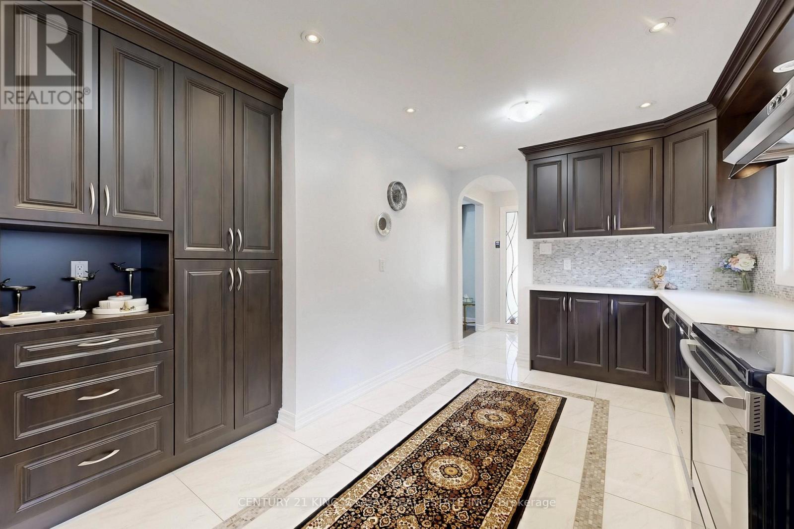 55 Lesgay Crescent, Toronto (Don Valley Village), Ontario  M2J 2J2 - Photo 15 - C12480116