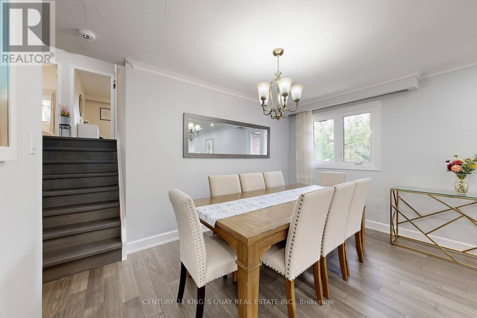 55 Lesgay Crescent, Toronto (Don Valley Village), Ontario  M2J 2J2 - Photo 8 - C12480116