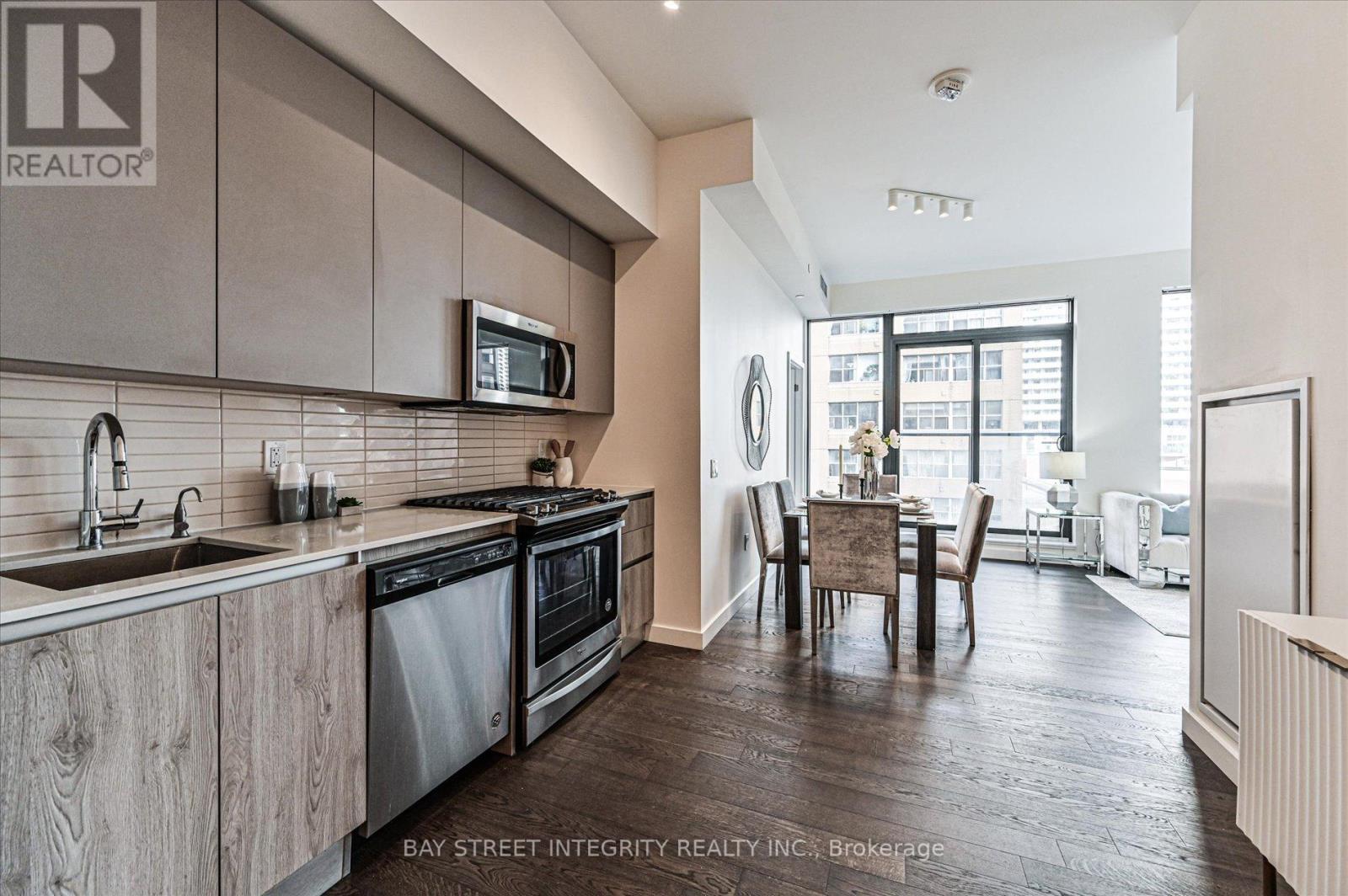 702 - 2a Church Street, Toronto, Ontario  M5E 0E1 - Photo 6 - C12480164