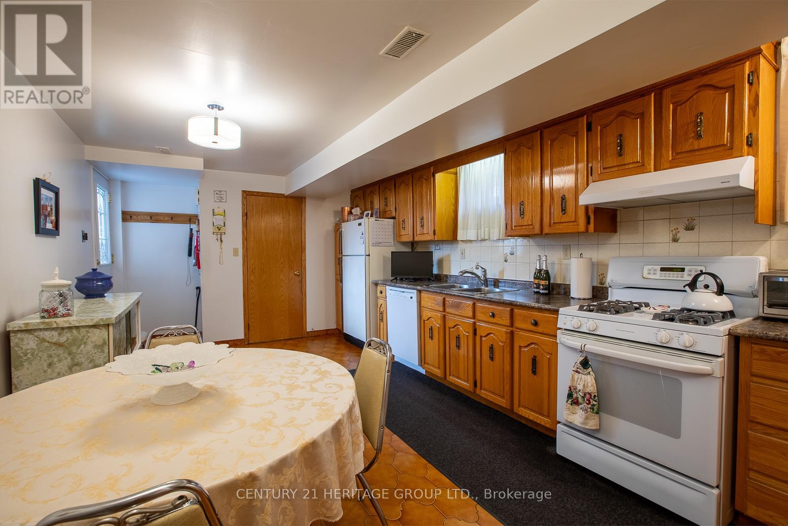 237 Apache Trail, Toronto, Ontario  M2H 2W3 - Photo 29 - C12480173