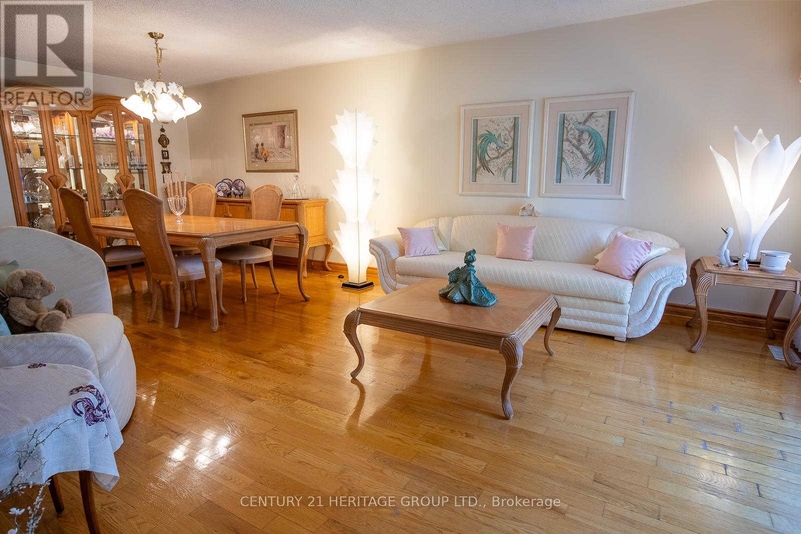 237 Apache Trail, Toronto, Ontario  M2H 2W3 - Photo 7 - C12480173