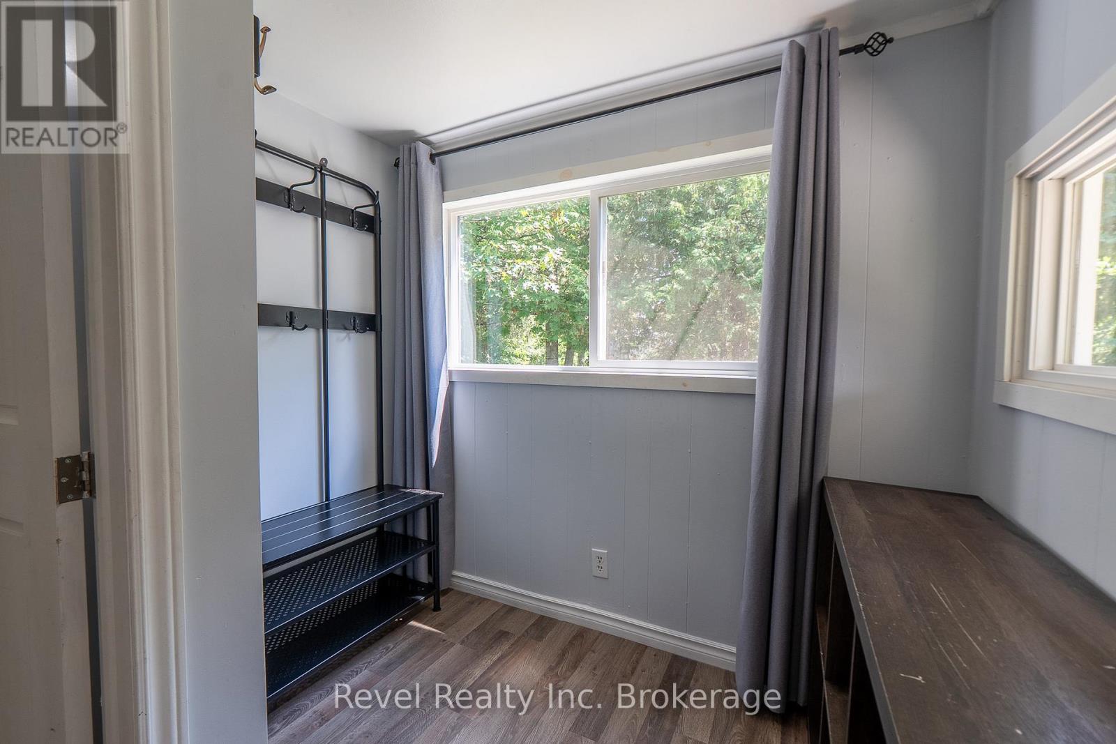 14 Mowat Crescent, North Bay, Ontario  P1A 1R5 - Photo 19 - X12480248