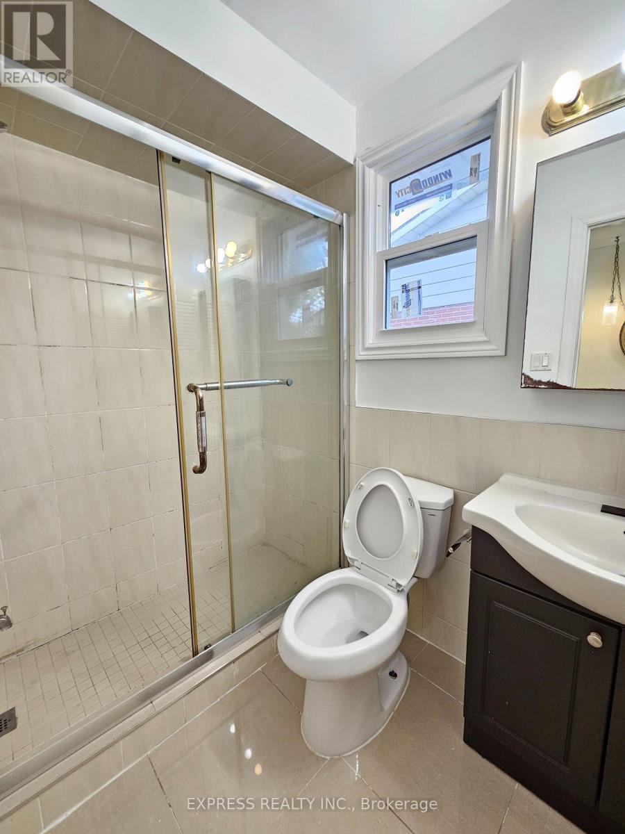 Main Level - 9 Beverly Glen Boulevard, Toronto, Ontario  M1W 1V7 - Photo 13 - E12480041