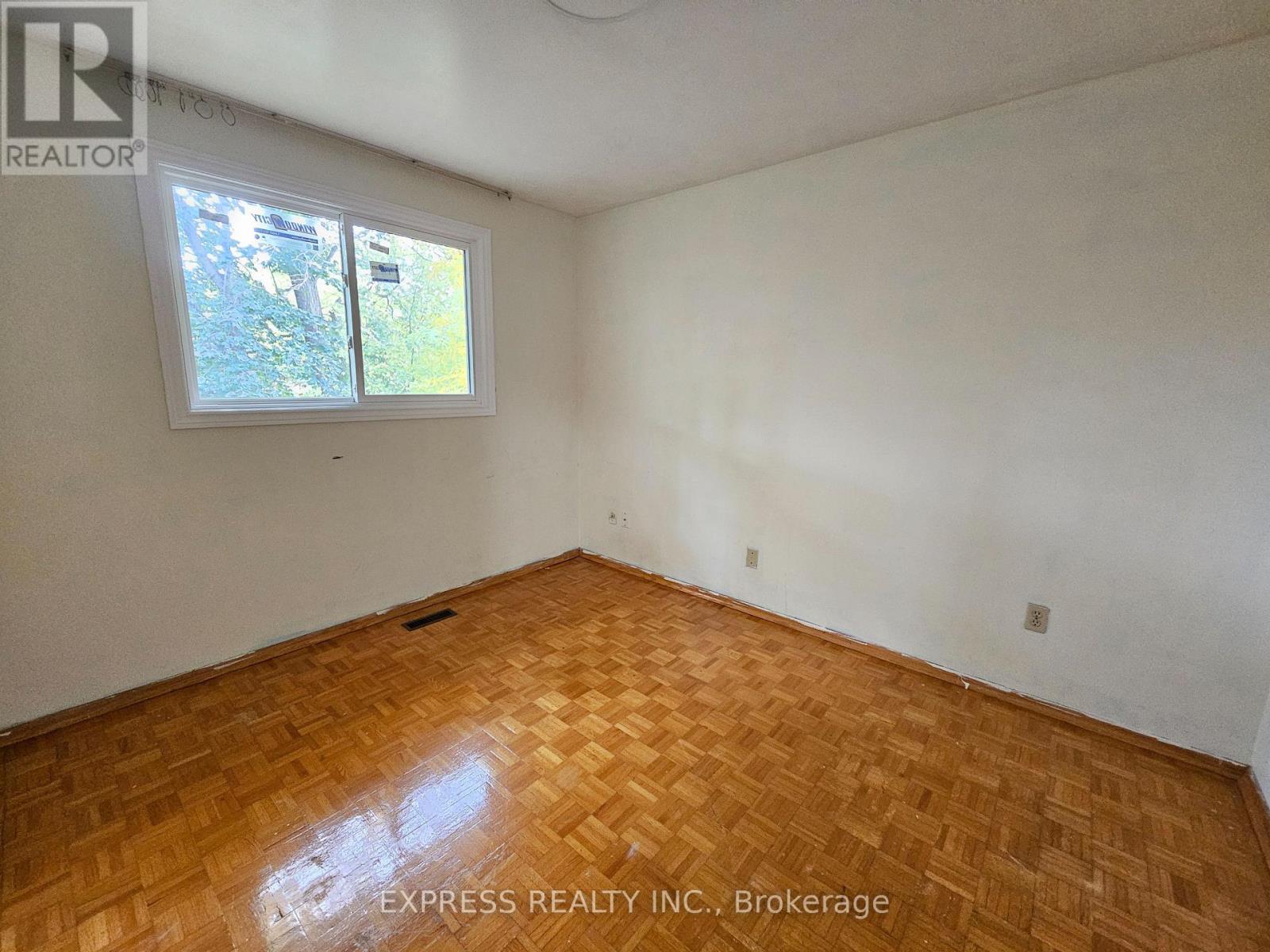 Main Level - 9 Beverly Glen Boulevard, Toronto, Ontario  M1W 1V7 - Photo 7 - E12480041