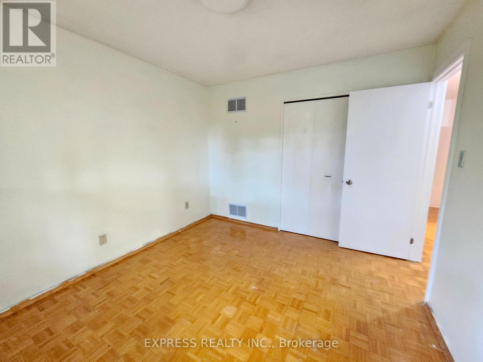 Main Level - 9 Beverly Glen Boulevard, Toronto, Ontario  M1W 1V7 - Photo 8 - E12480041
