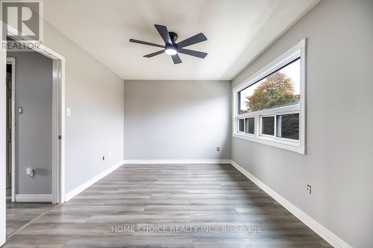 51 Park Lane Circle E, Clarington, Ontario  L1C 3V9 - Photo 15 - E12480053