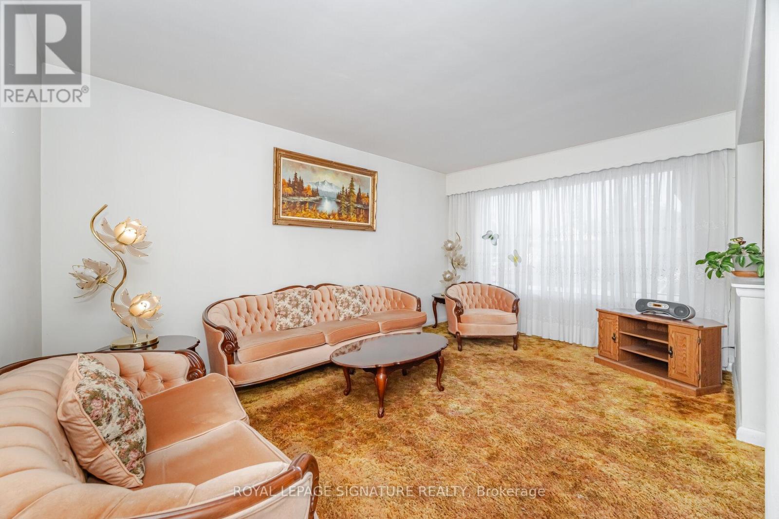 25 Marta Avenue, Toronto, Ontario  M1K 1V6 - Photo 11 - E12480092