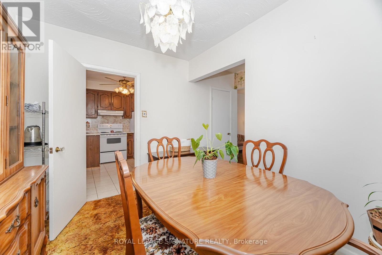 25 Marta Avenue, Toronto, Ontario  M1K 1V6 - Photo 15 - E12480092