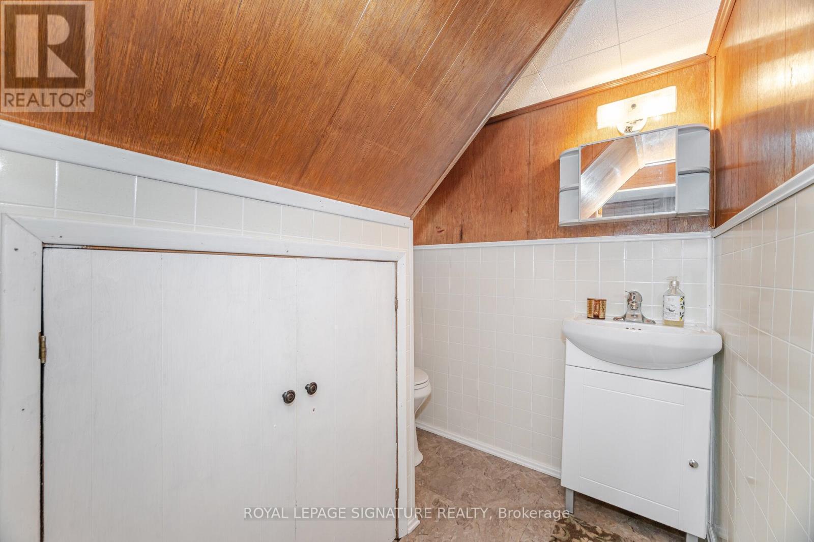 25 Marta Avenue, Toronto, Ontario  M1K 1V6 - Photo 34 - E12480092