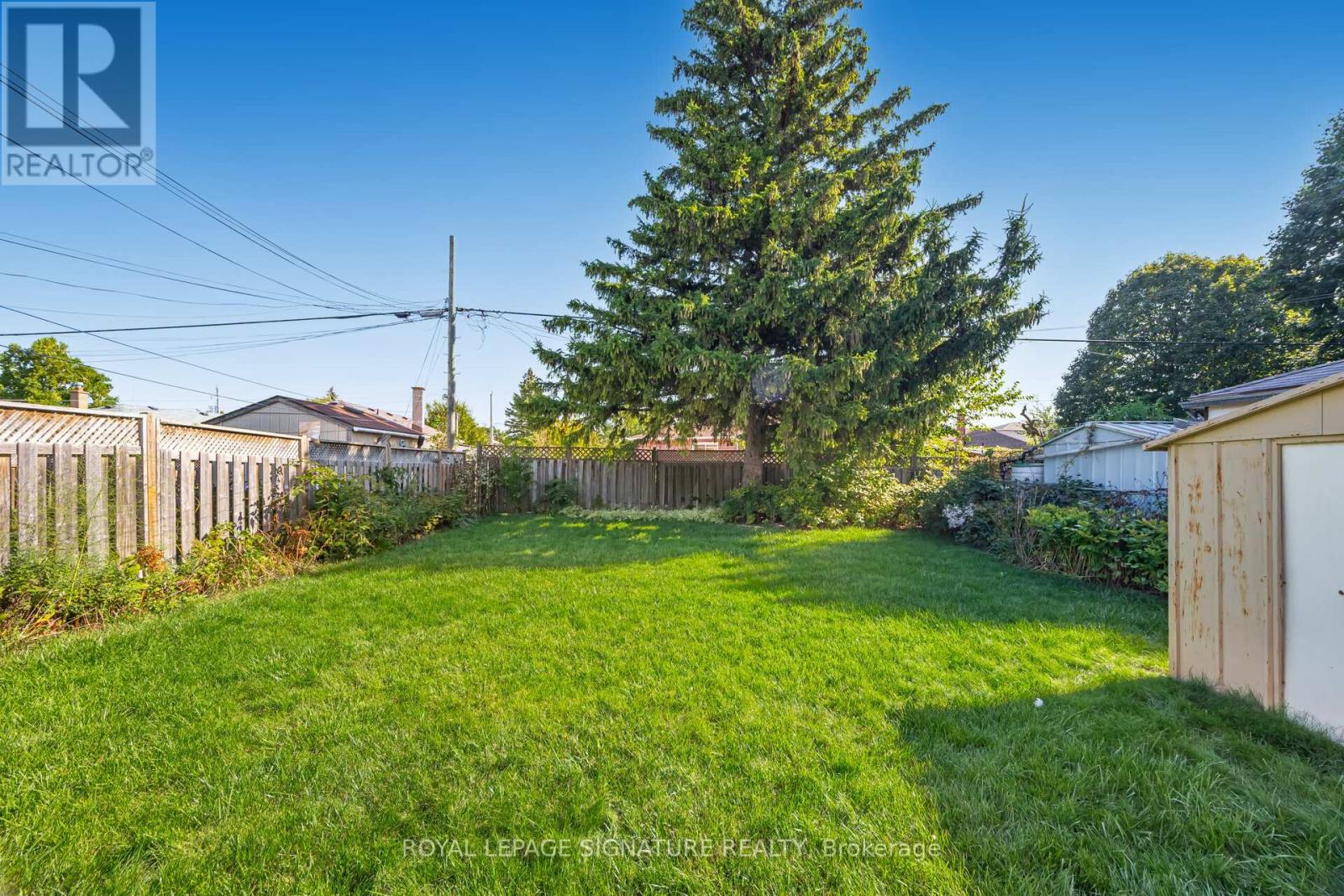 25 Marta Avenue, Toronto, Ontario  M1K 1V6 - Photo 38 - E12480092