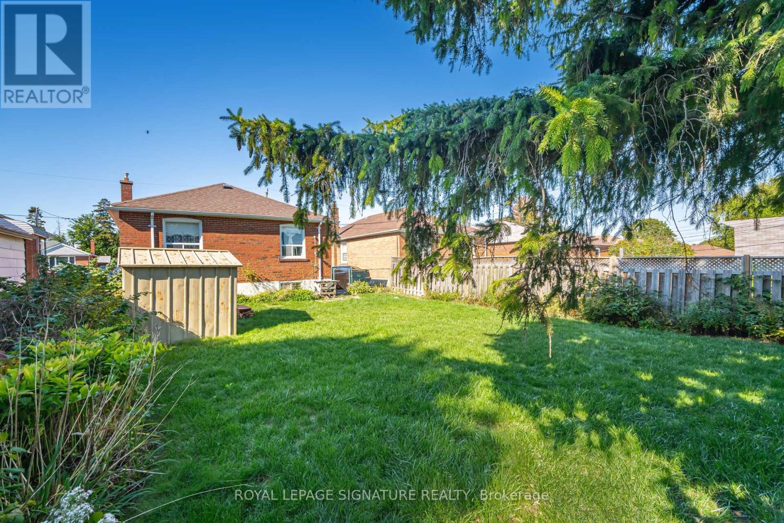 25 Marta Avenue, Toronto, Ontario  M1K 1V6 - Photo 40 - E12480092