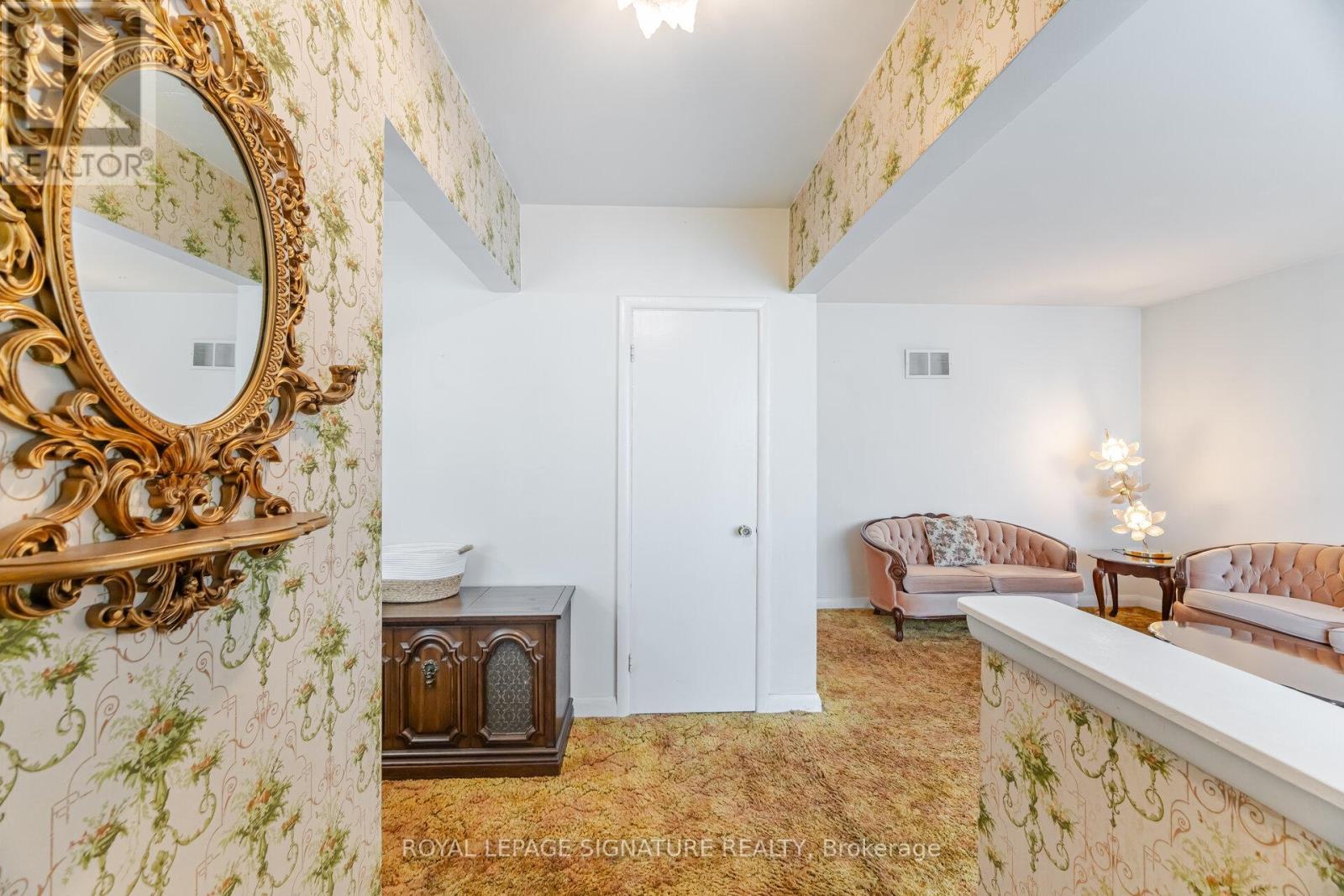 25 Marta Avenue, Toronto, Ontario  M1K 1V6 - Photo 9 - E12480092