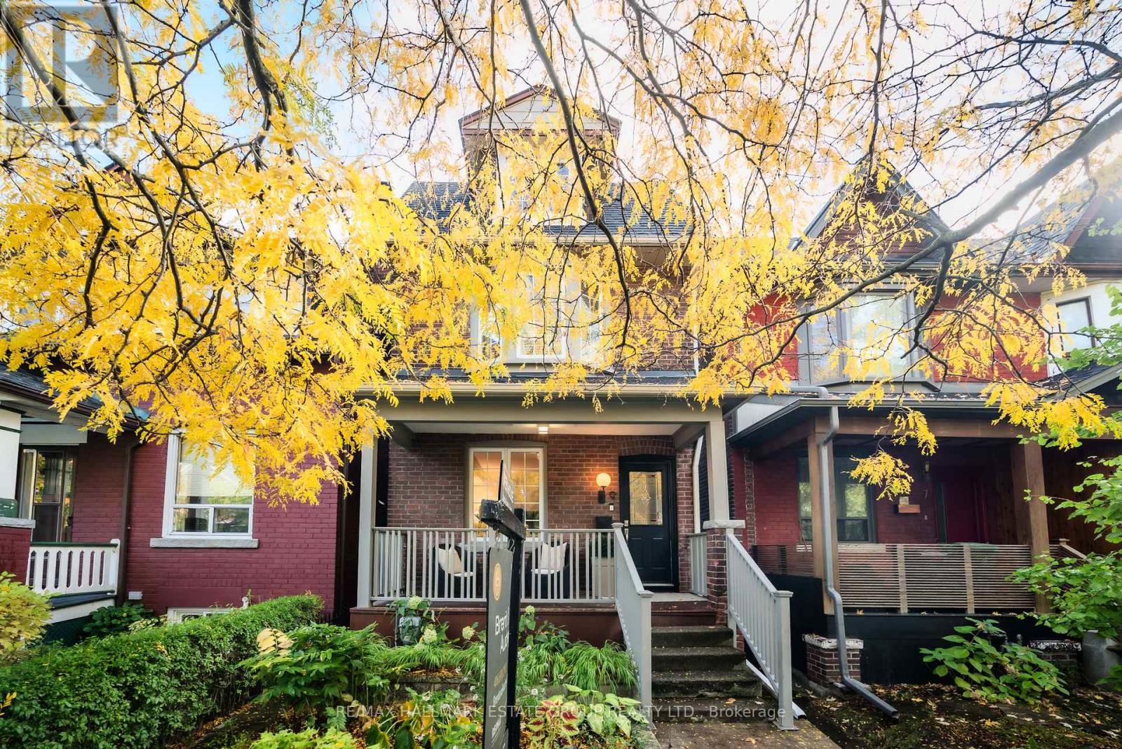 9 ETHELWIN AVENUE, Toronto, Ontario