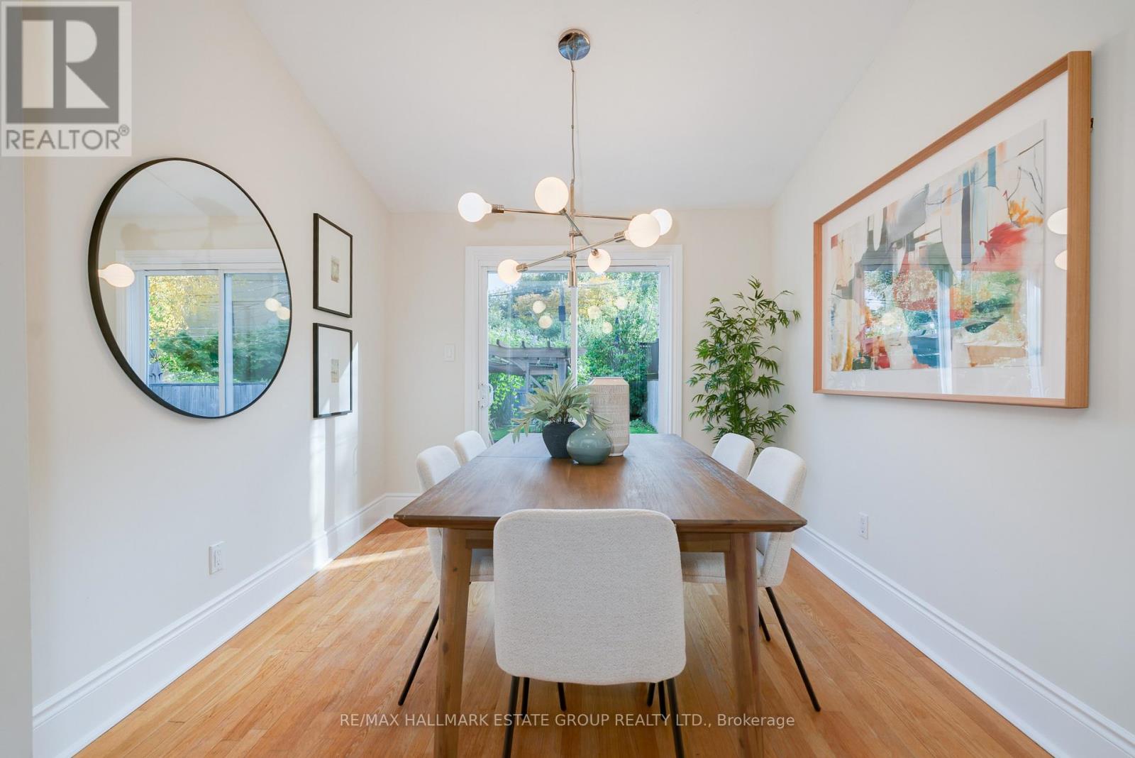9 Ethelwin Avenue, Toronto, Ontario  M4C 1E7 - Photo 12 - E12480099
