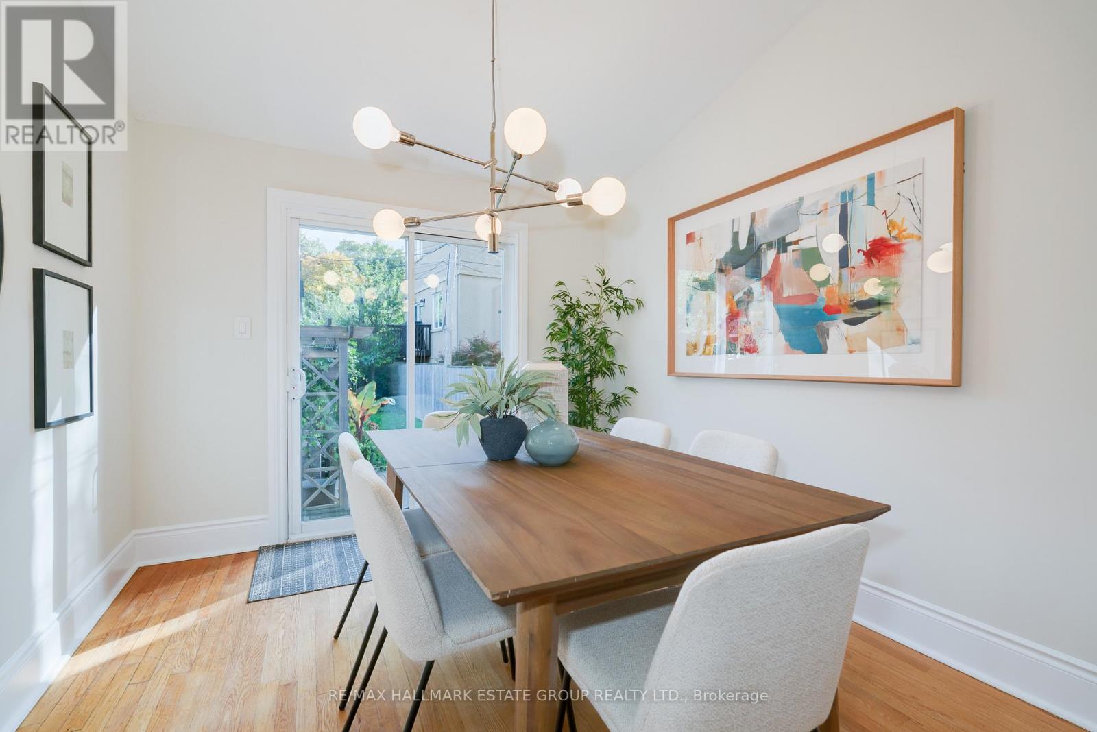 9 Ethelwin Avenue, Toronto, Ontario  M4C 1E7 - Photo 13 - E12480099