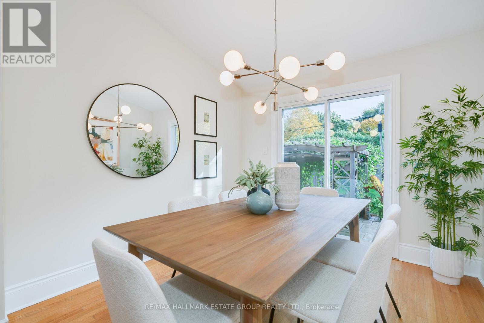9 Ethelwin Avenue, Toronto, Ontario  M4C 1E7 - Photo 14 - E12480099