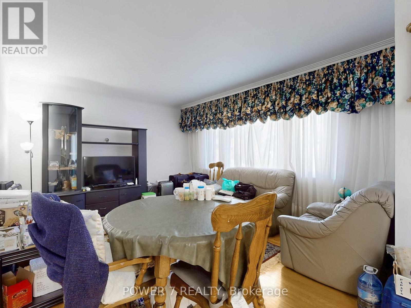 16 Stokewell Place, Toronto, Ontario  M1P 3X2 - Photo 7 - E12480161