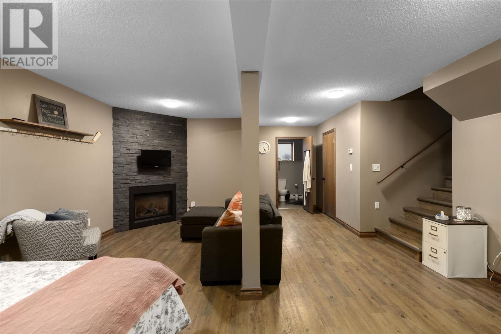 87 Parkshore Dr, Sault Ste. Marie, Ontario  P6A 6B1 - Photo 34 - SM253072