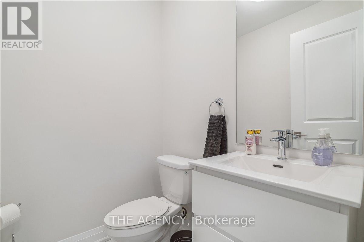 84 Salterton Circle, Vaughan, Ontario  L6A 4Z1 - Photo 21 - N12480027