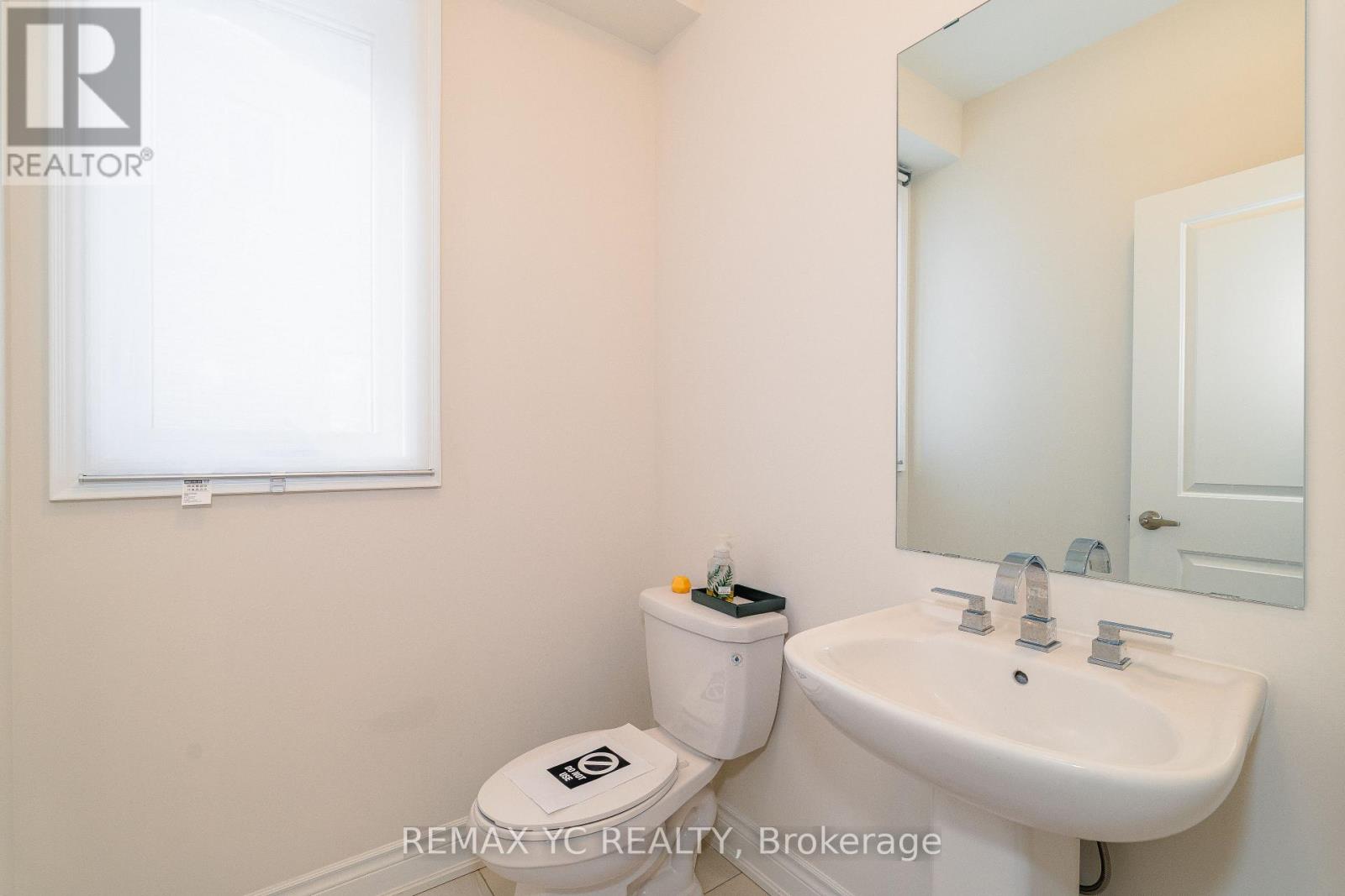 17 Hitching Post Lane, Georgina, Ontario  L4P 0H9 - Photo 24 - N12480049