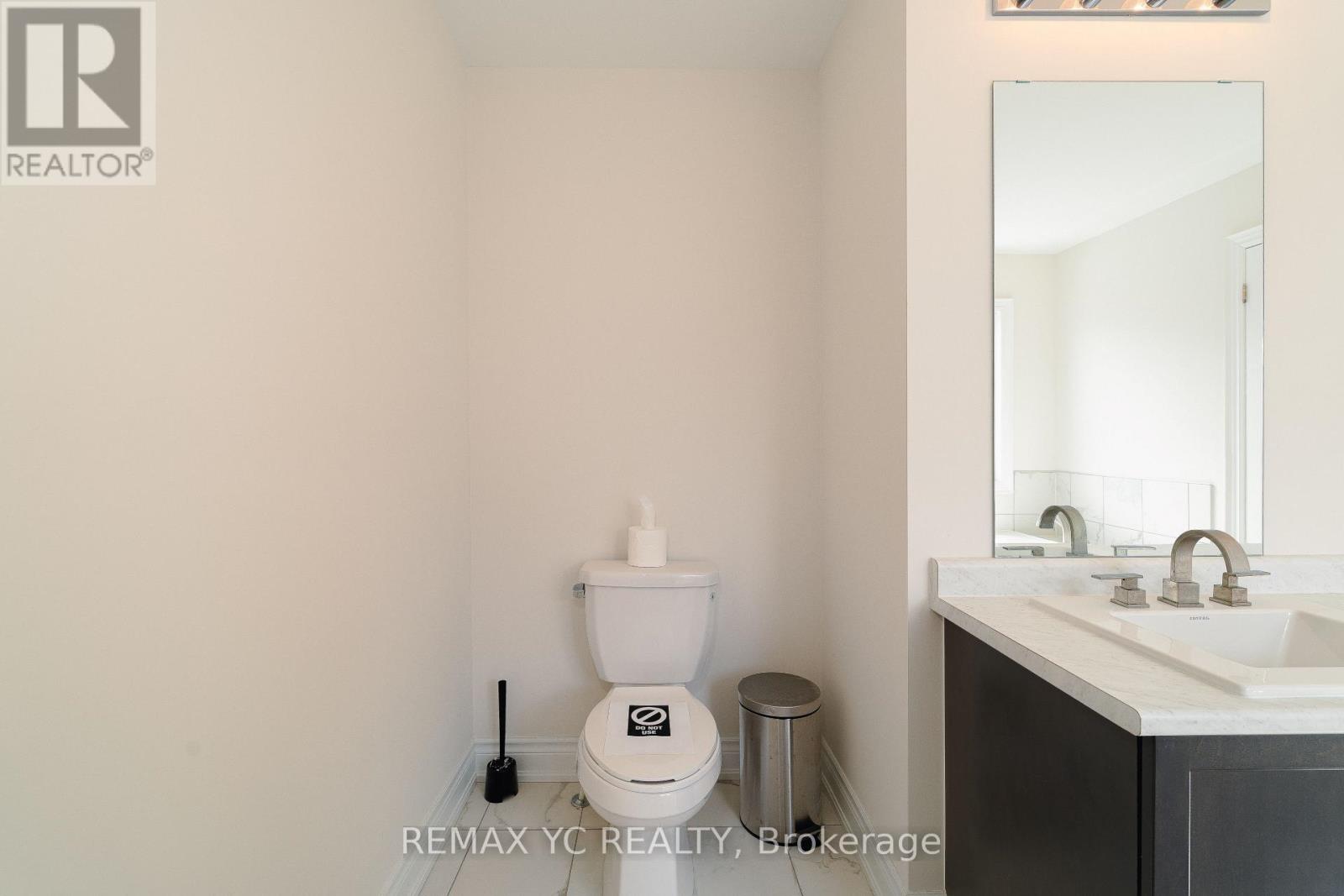 17 Hitching Post Lane, Georgina, Ontario  L4P 0H9 - Photo 33 - N12480049