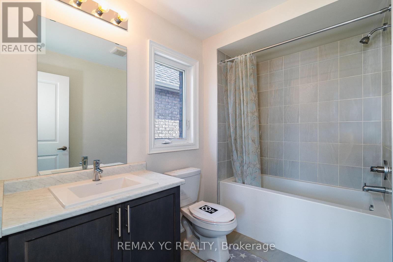 17 Hitching Post Lane, Georgina, Ontario  L4P 0H9 - Photo 41 - N12480049