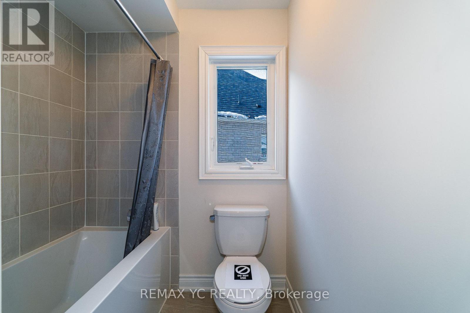 17 Hitching Post Lane, Georgina, Ontario  L4P 0H9 - Photo 42 - N12480049