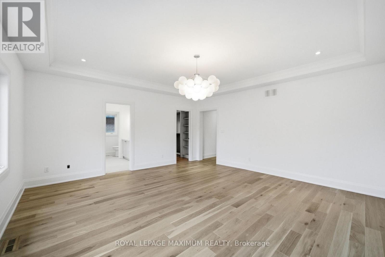 6 Donsgrove Court, Vaughan, Ontario  L4J 9A1 - Photo 17 - N12480162