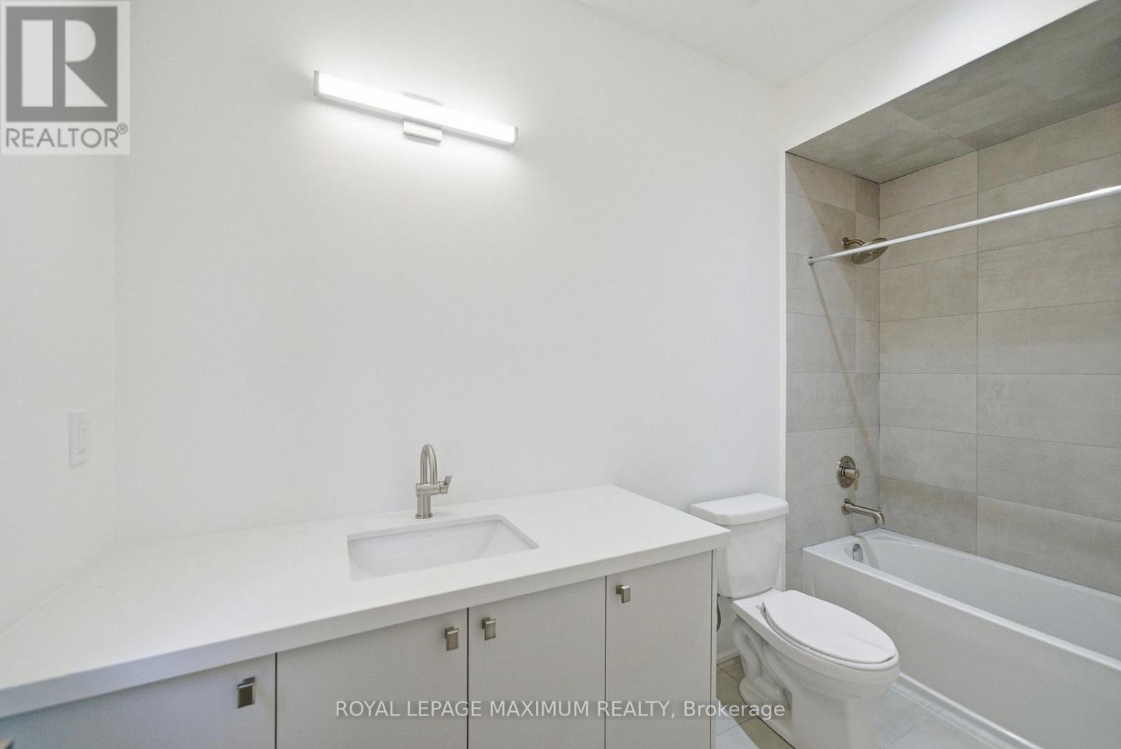 6 Donsgrove Court, Vaughan, Ontario  L4J 9A1 - Photo 27 - N12480162