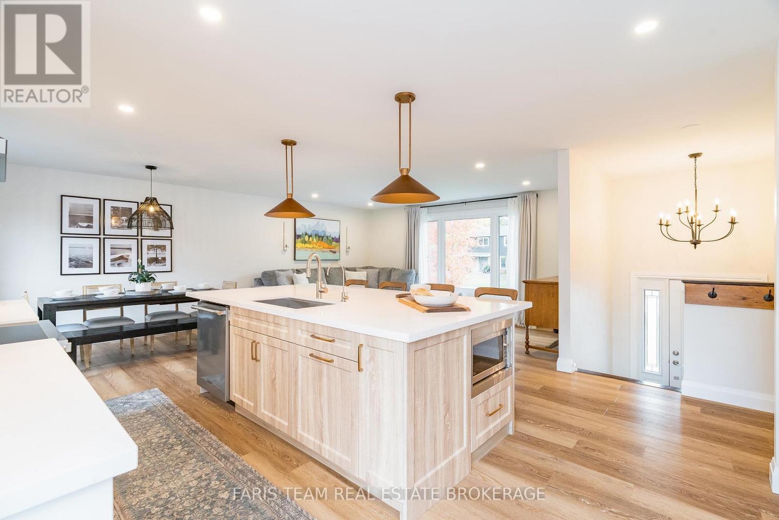 7 Gowan Road, Oro-Medonte (Shanty Bay), Ontario  L0L 2L0 - Photo 13 - S12480058