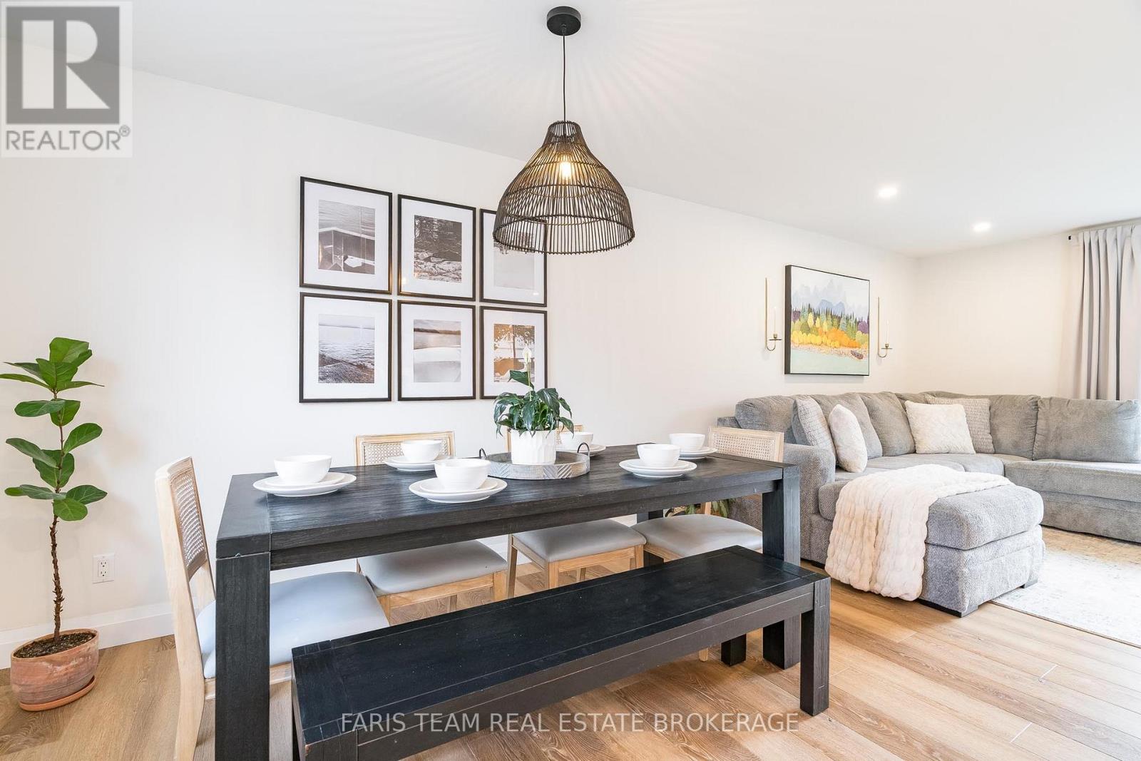 7 Gowan Road, Oro-Medonte (Shanty Bay), Ontario  L0L 2L0 - Photo 15 - S12480058