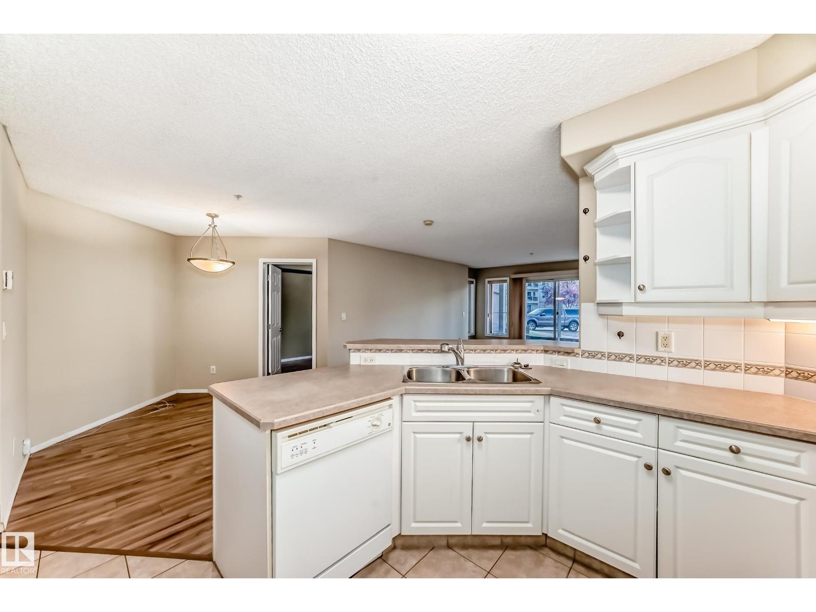 #141 9704 174 St Nw, Edmonton, Alberta  T5T 6J4 - Photo 6 - E4463328