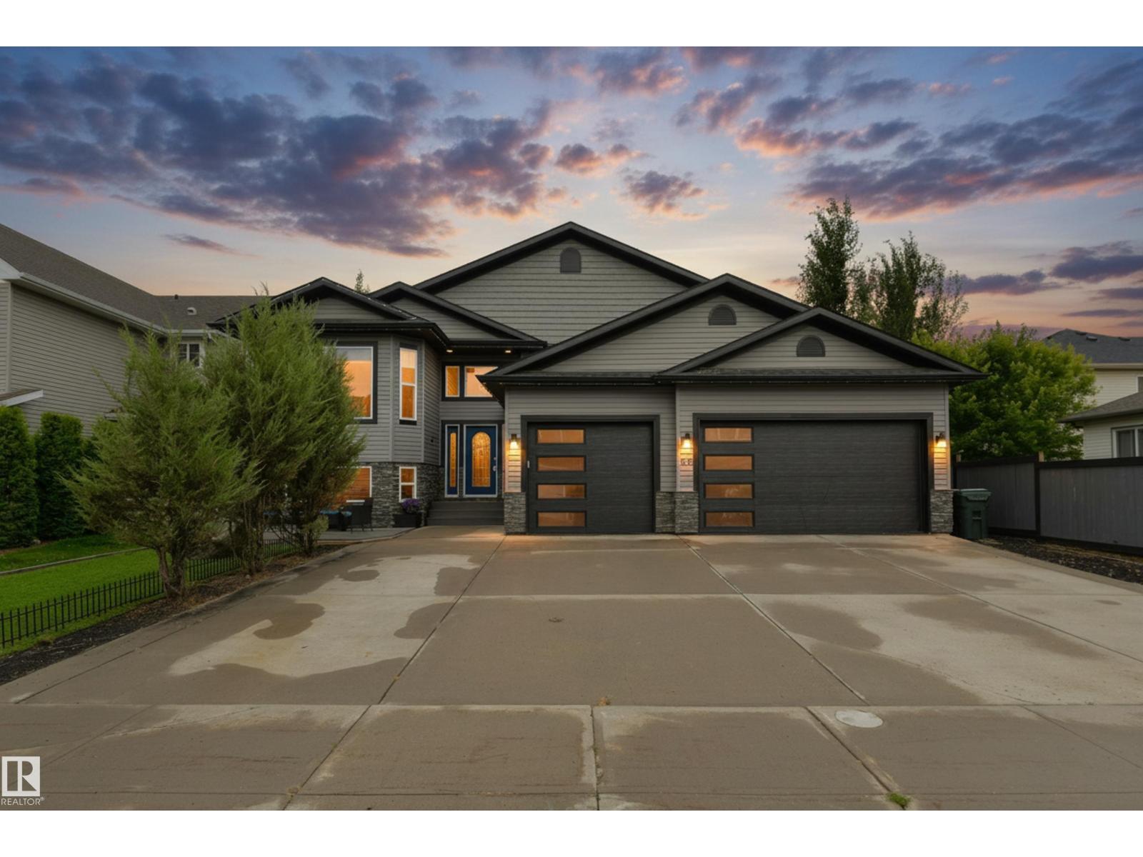 60 Huntington Cr, Spruce Grove, Alberta  T7X 0A9 - Photo 1 - E4463329