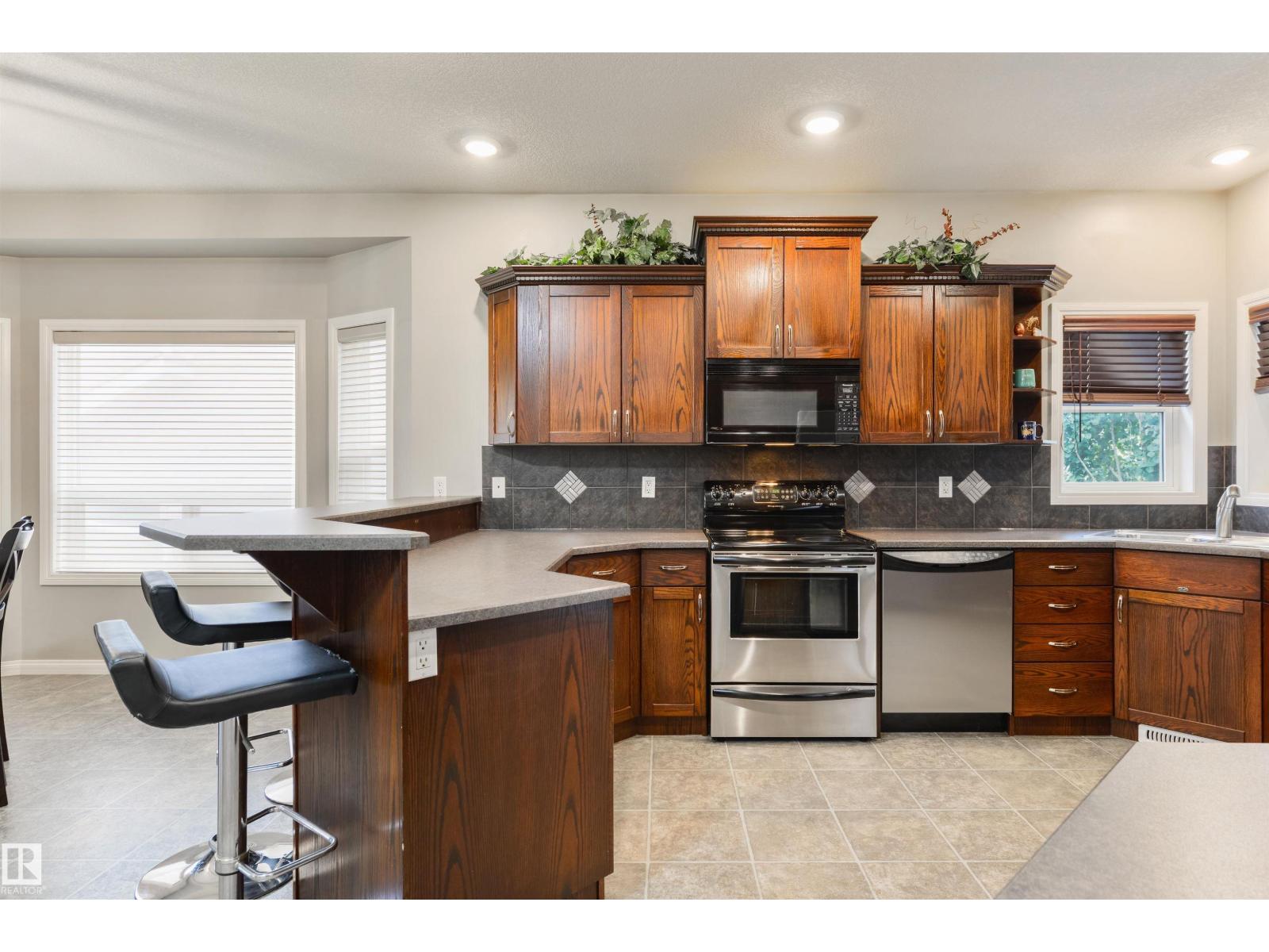 60 Huntington Cr, Spruce Grove, Alberta  T7X 0A9 - Photo 11 - E4463329