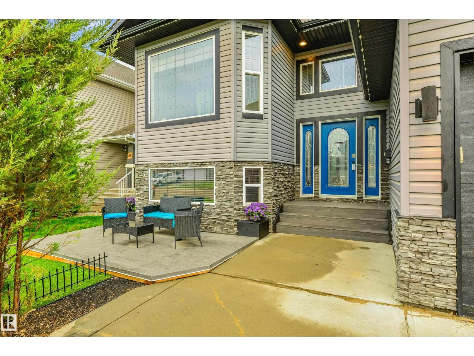 60 Huntington Cr, Spruce Grove, Alberta  T7X 0A9 - Photo 2 - E4463329