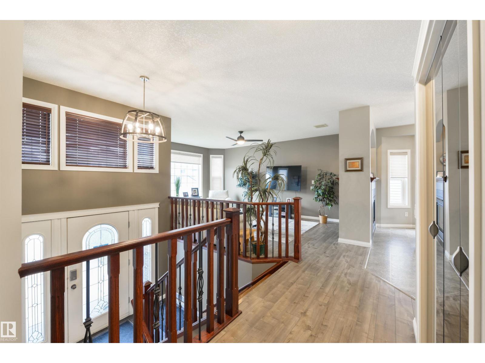 60 Huntington Cr, Spruce Grove, Alberta  T7X 0A9 - Photo 4 - E4463329