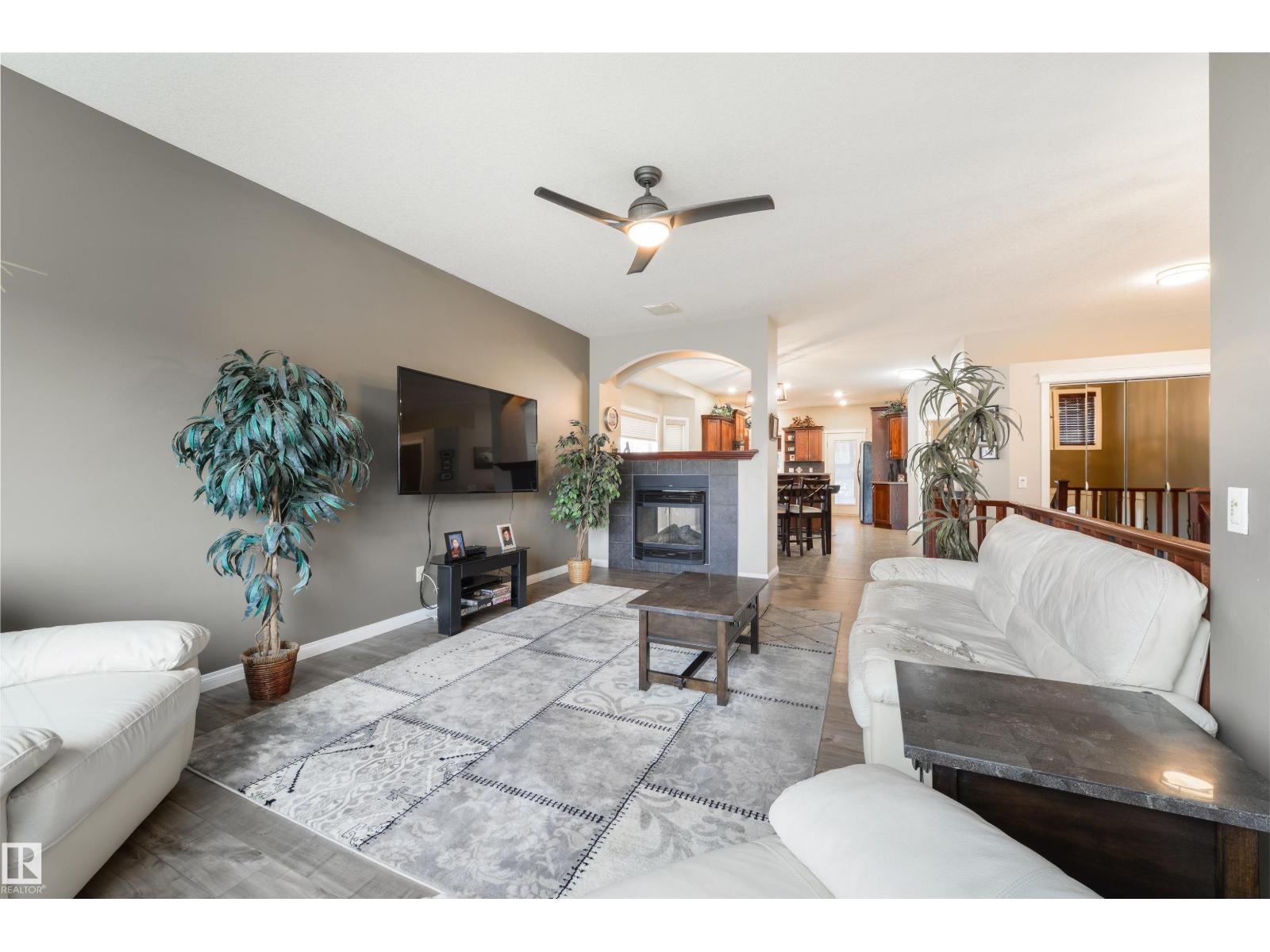 60 Huntington Cr, Spruce Grove, Alberta  T7X 0A9 - Photo 6 - E4463329