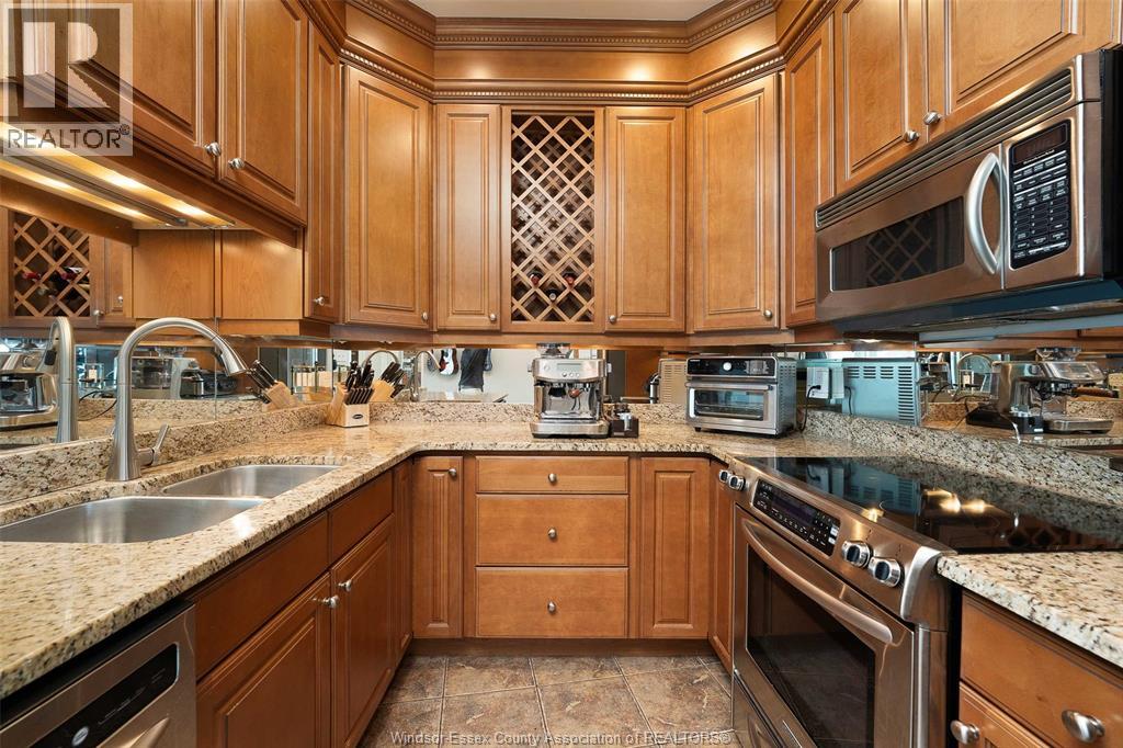 1225 Riverside Drive West Unit# 803, Windsor, Ontario  N9A 0A2 - Photo 18 - 25027087