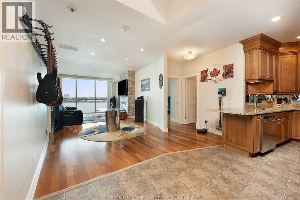 1225 Riverside Drive West Unit# 803, Windsor, Ontario  N9A 0A2 - Photo 9 - 25027087