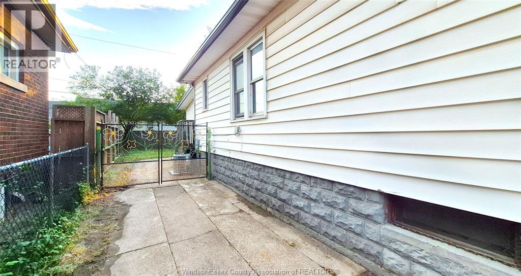 785 Partington, Windsor, Ontario  N9B 2N6 - Photo 24 - 25027056