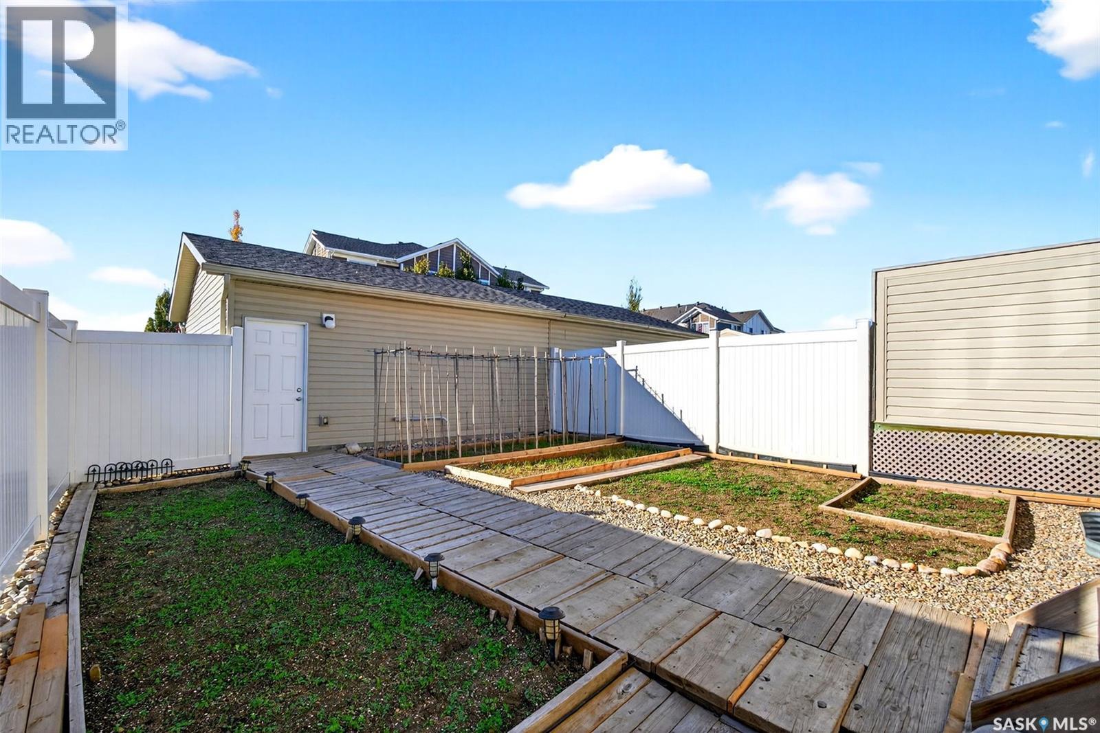 4446 James Hill Road, Regina, Saskatchewan  S4W 0M5 - Photo 36 - SK021617