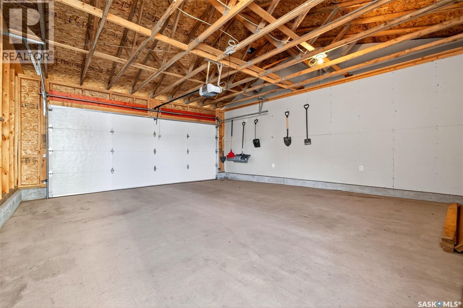4446 James Hill Road, Regina, Saskatchewan  S4W 0M5 - Photo 38 - SK021617