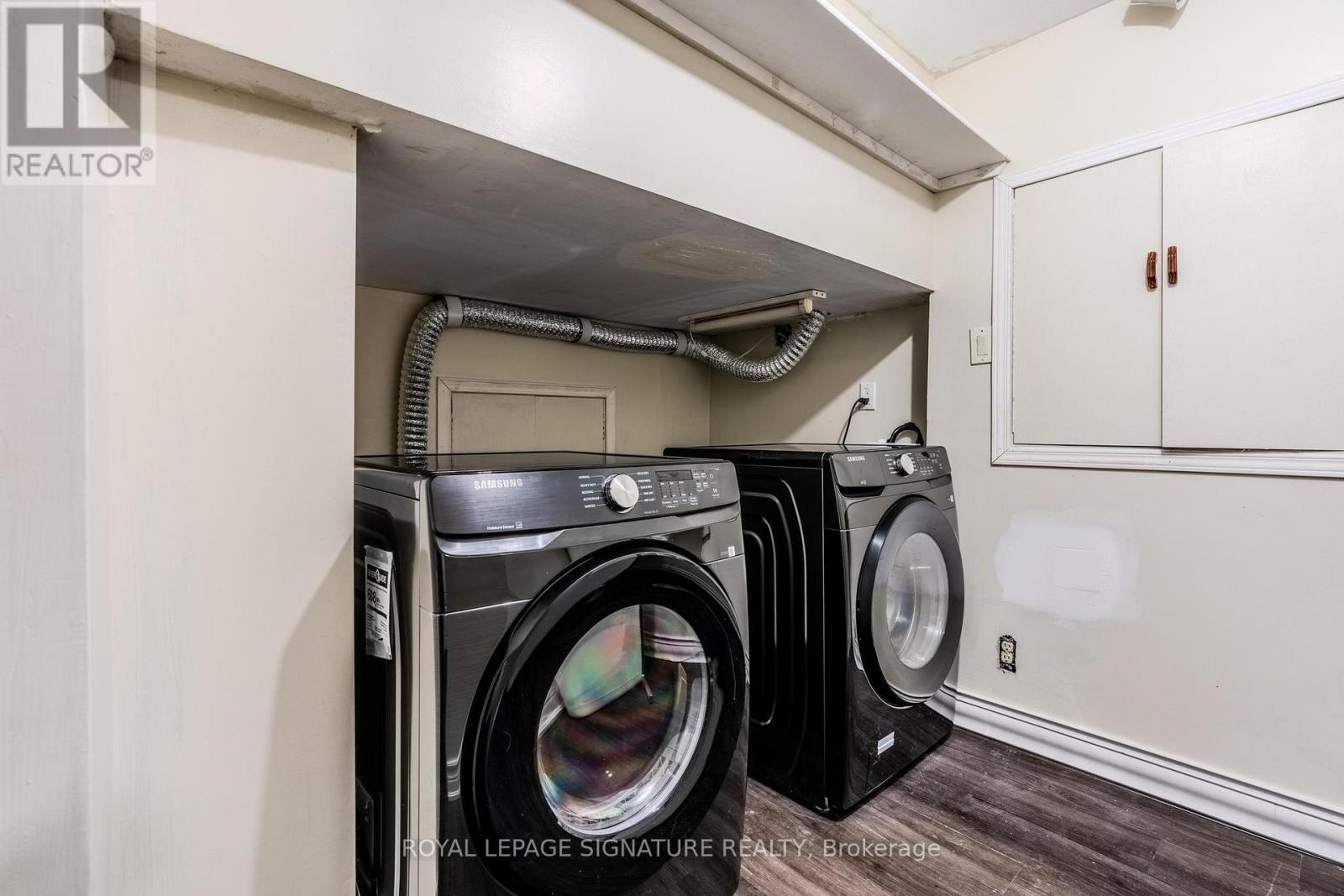 5865 Whitehorn Avenue, Mississauga (East Credit), Ontario  L5V 2W7 - Photo 16 - W12480059