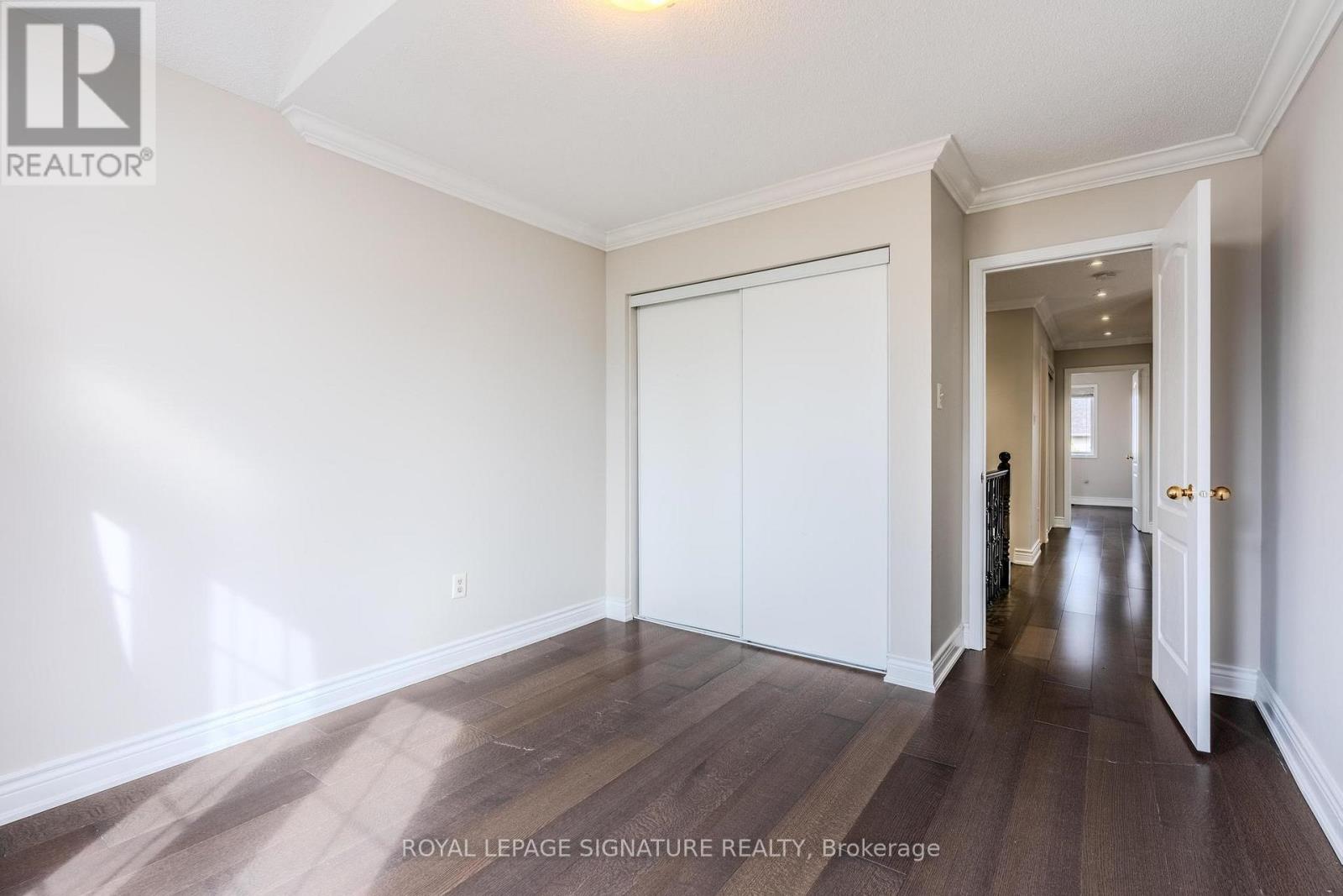 5865 Whitehorn Avenue, Mississauga (East Credit), Ontario  L5V 2W7 - Photo 21 - W12480059