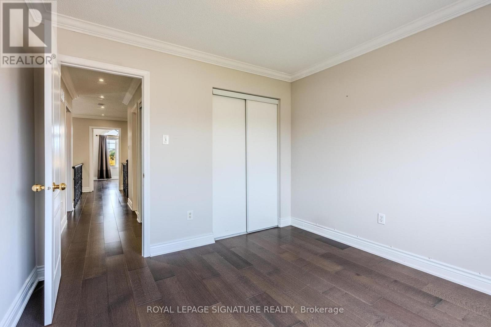 5865 Whitehorn Avenue, Mississauga (East Credit), Ontario  L5V 2W7 - Photo 24 - W12480059