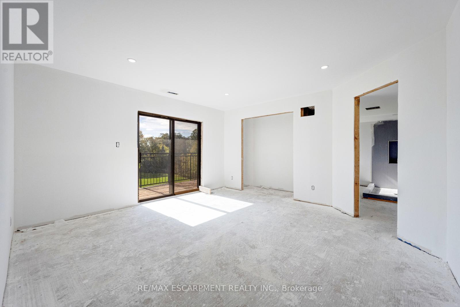 10 Edgeforest Drive, Brampton, Ontario  L6P 0E1 - Photo 23 - W12480075