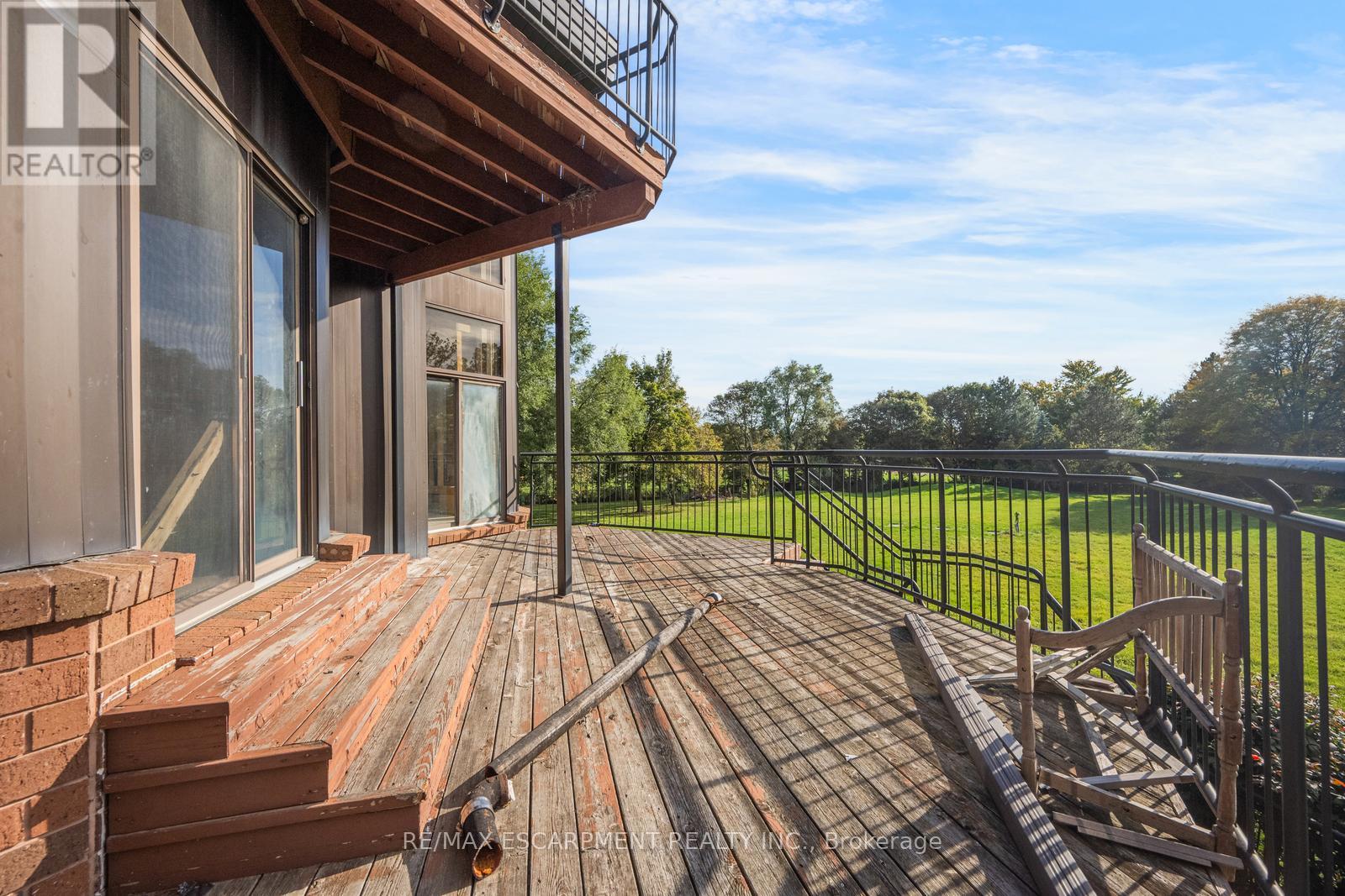 10 Edgeforest Drive, Brampton, Ontario  L6P 0E1 - Photo 49 - W12480075